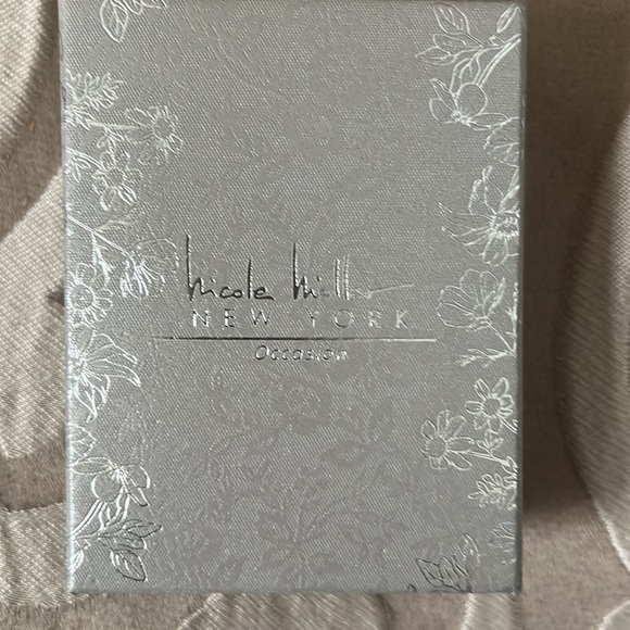 New in Box Nicole Miller New York Occasion three piece earrings set - Picture 2 of 2